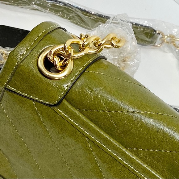 Women’s Mini Flap Bag - Picture 3 of 8